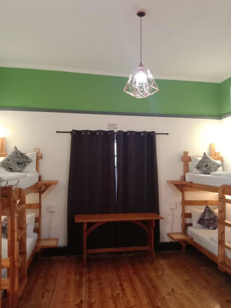 Zebra Crossing Backpacker Hostel Cape Town Luaran gambar