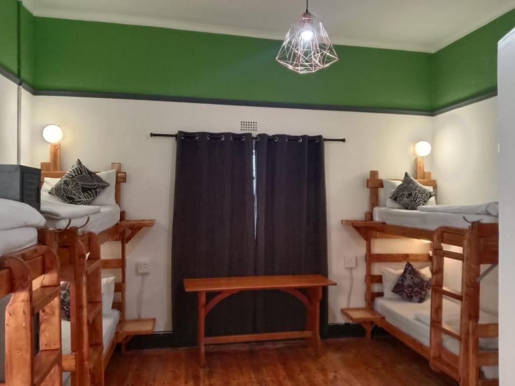 Zebra Crossing Backpacker Hostel Cape Town Luaran gambar