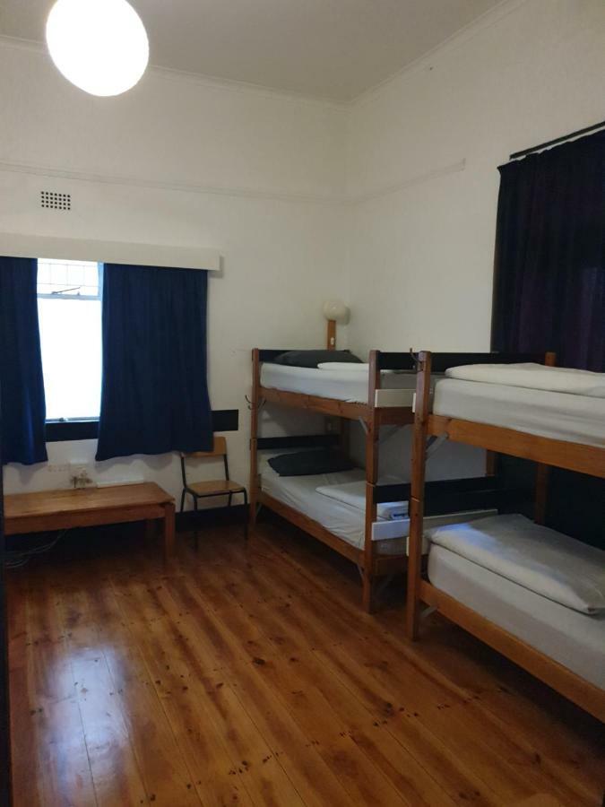 Zebra Crossing Backpacker Hostel Cape Town Luaran gambar